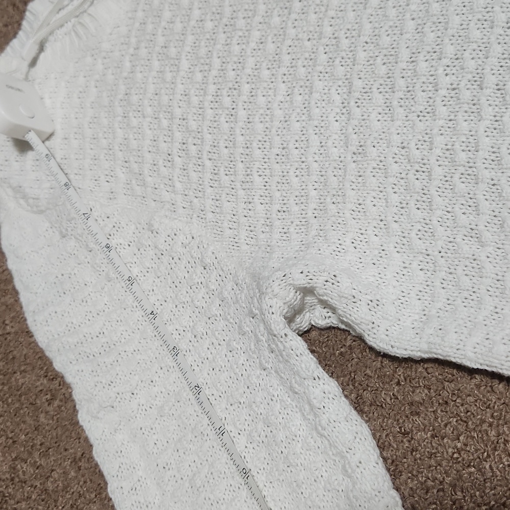White Sweater - Picture 5 of 5